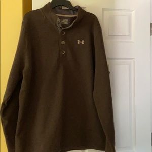 BNWOT - Under Armour Cold Gear Fleece